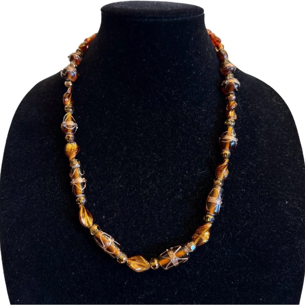 Vintage Brown Amber Color Gold Foil Lampwork Handmade Art Glass Beaded Necklace